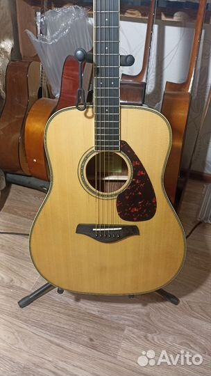 Гитара электроакустическая yamaha fg830