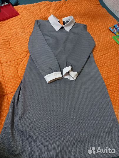 Платье офисное