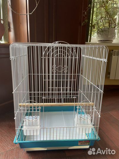 Большая клетка для птиц