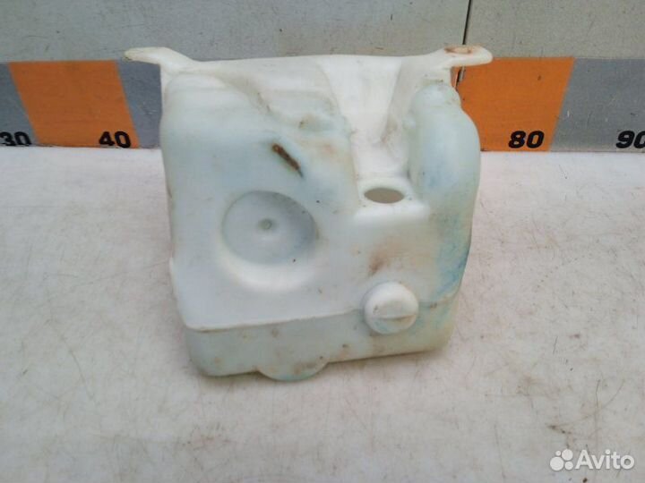 Бачок омывателя лобового стекла Kia Sportage 1 2.0