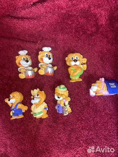 Игрушки из киндера бегемотики, львята, пингвины