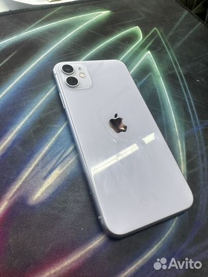 iPhone 11, 64 ГБ