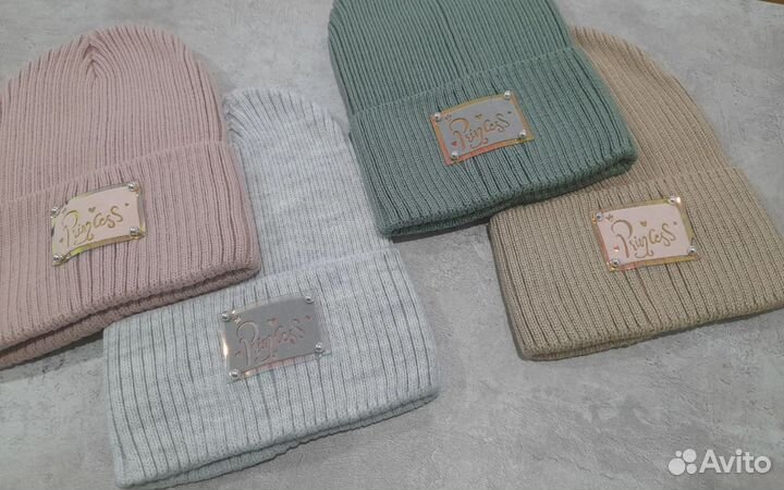 Шапка детская для девочки новые в наличии