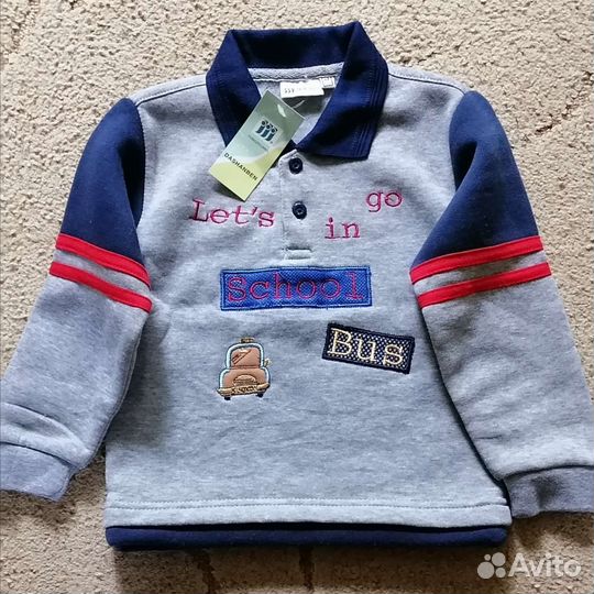 Свитер детский на мальчика 3-5 лет новый