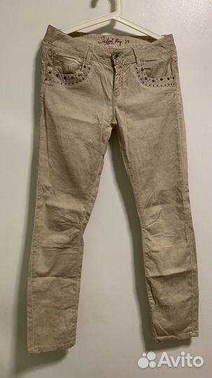 Стильные фирменные джинсы