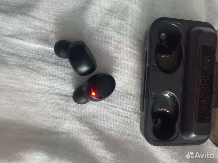 Без проводные наушники