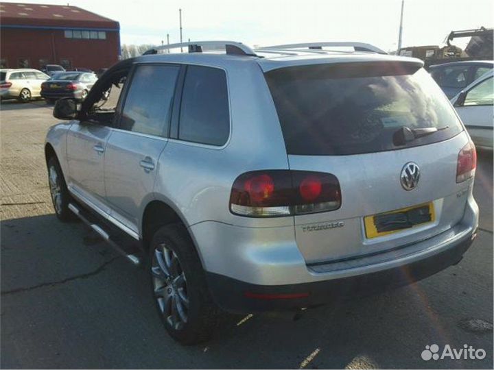 Разбор на запчасти Volkswagen Touareg 2007-2010