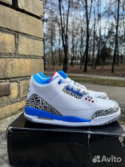 Кроссовки Nike Air Jordan 3 Retro UNC