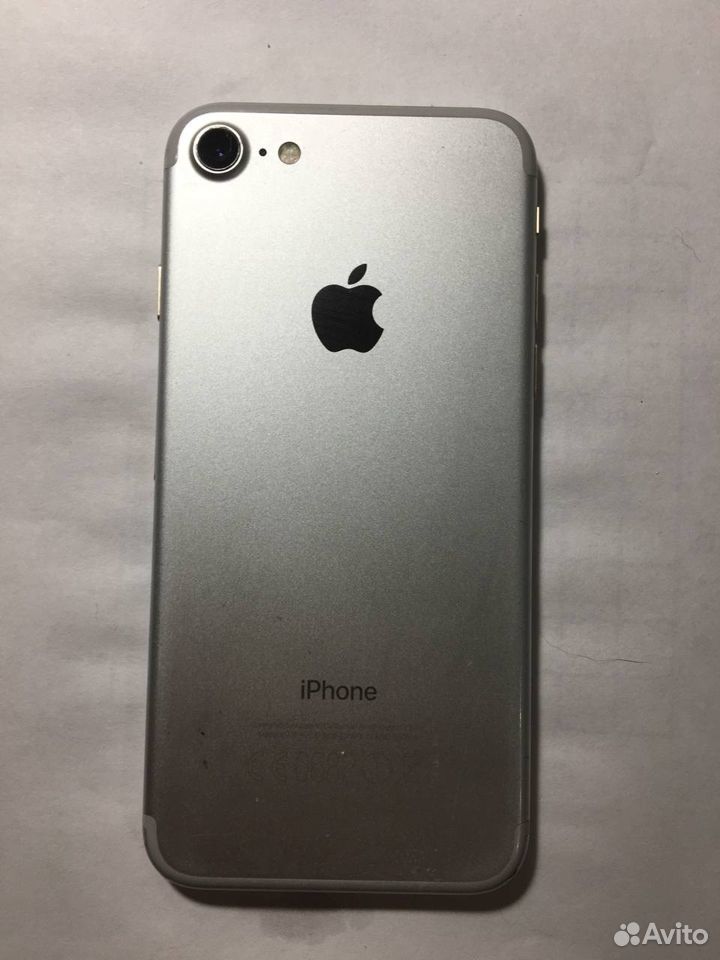 iPhone 7, 32 ГБ