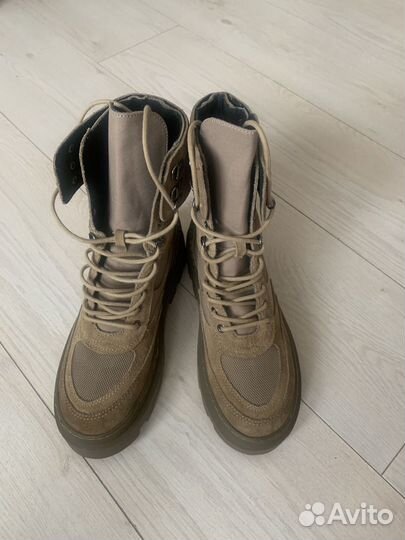 Ботинки женские осень