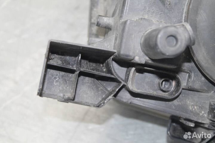 Фара правая Nissan Qashqai J10 дорестайл