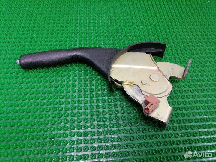 Рычаг стояночного тормоза Byd F3 XC 4G15S 2008