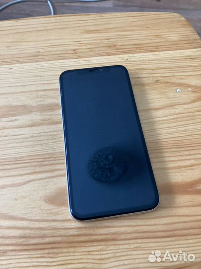 iPhone Xs, 64 ГБ