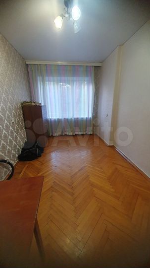 3-к. квартира, 65 м², 3/5 эт.