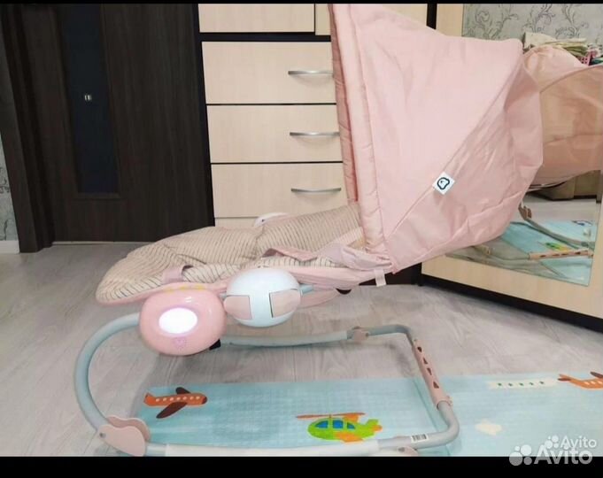 Шезлонг детский babyton