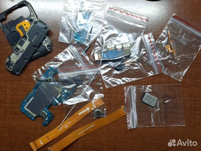 Запчасти для сотовых телефонов (разбор)