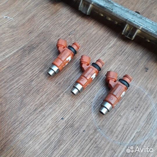 Форсунки двс 4G13 4G18 Мицубиси Лансер 9