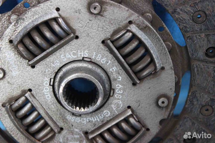 Диск сцепления Volkswagen Polo (Фольксваген ) Mk3