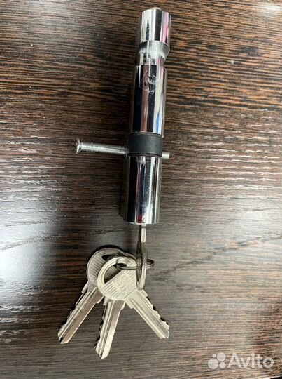 Личинка замка fuaro