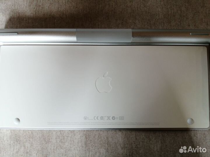 Клавиатура и мышь (комплект) Apple