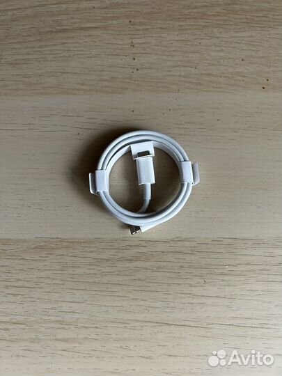 Кабель для iPhone