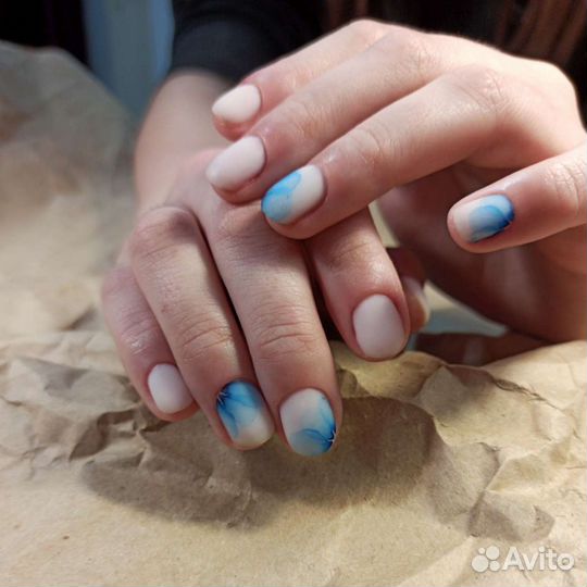 Маникюр/педикюр Большевиков