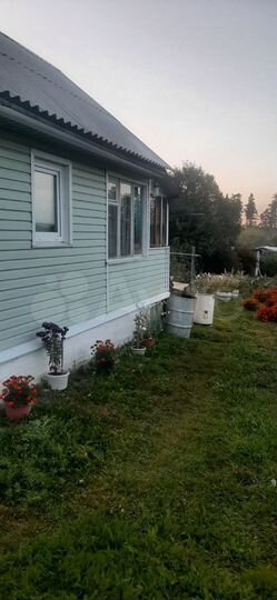 Дача 20 м² на участке 10 сот.