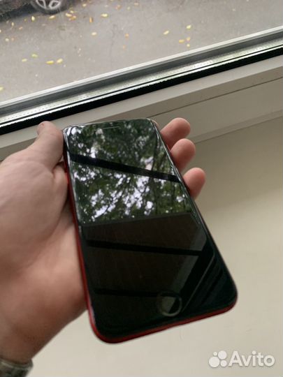 Телефон iPhone 8 64 gb