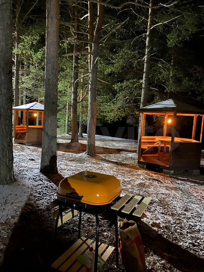 Дом 20 м² на участке 1,7 га