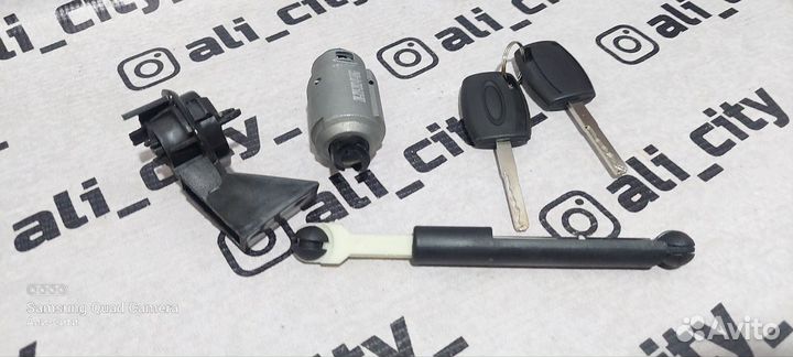 Замок капота всборе форд 2 Sat