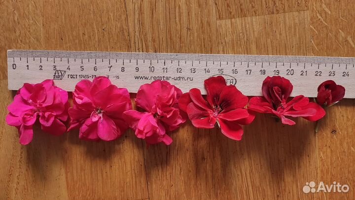 Искусственные цветы в горшках бу