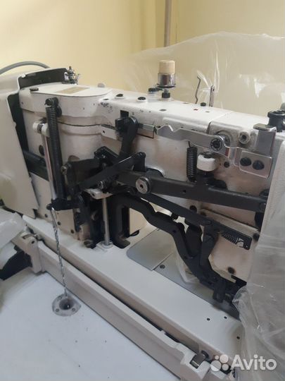 Промышленная швейная машинка