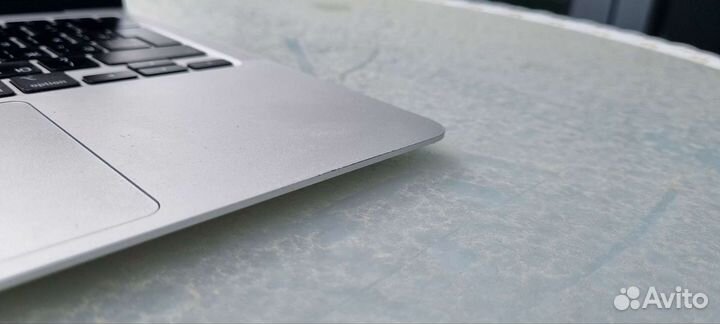 Apple MacBook air m1