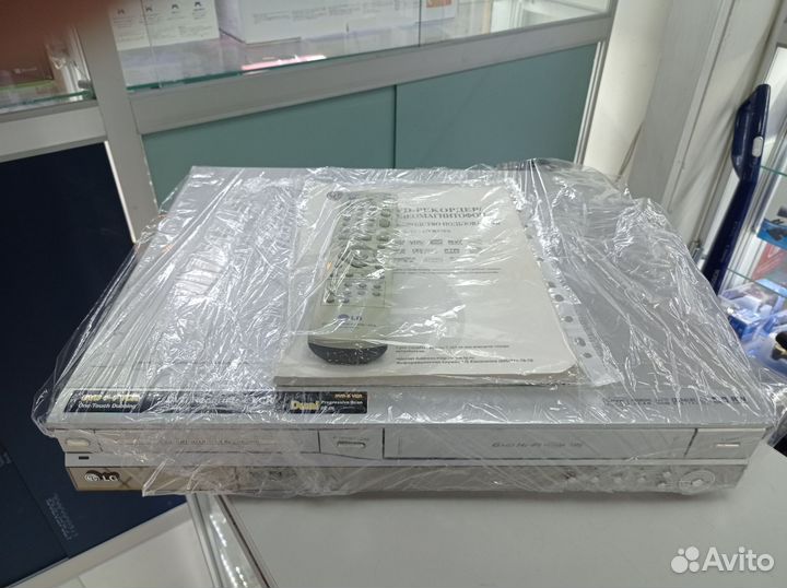 DVD рекордер видеомагнитофон LG DVR578X