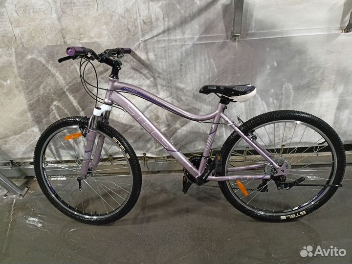 Велосипед горный женский Stels Miss