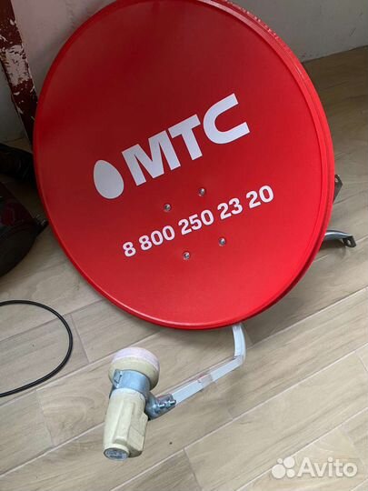Спутниковое тв приставка+тарелка МТС новое