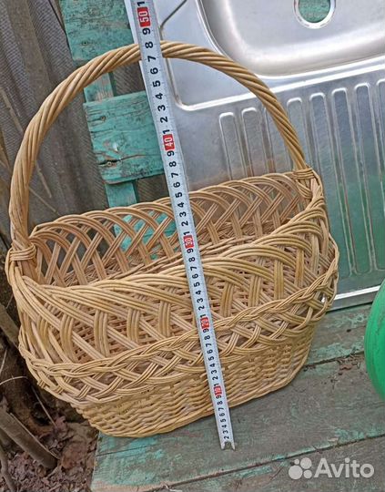 Корзина плетеная овальная