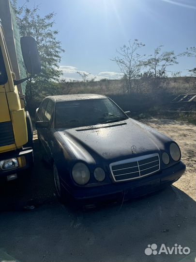 В разборке мерседес 210, 2,2 дизель