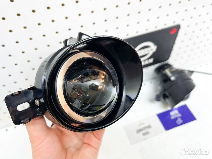Противотуманные фары Nissan BI-LED