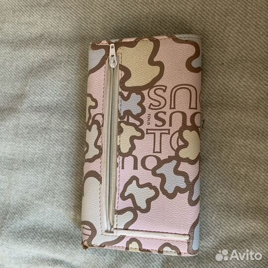 Кошельки Tous и Stradivaris кожаные