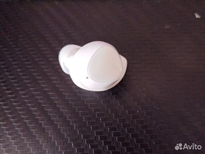 Samsung galaxy buds plus левый наушник