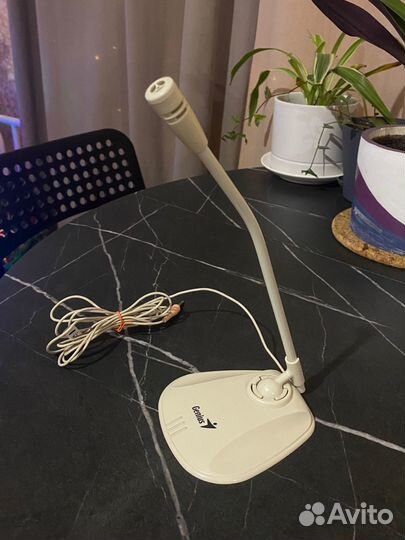 Микрофон genius