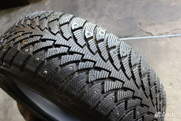 Nokian Tyres Hakkapeliitta 4 225/55 R17 101T