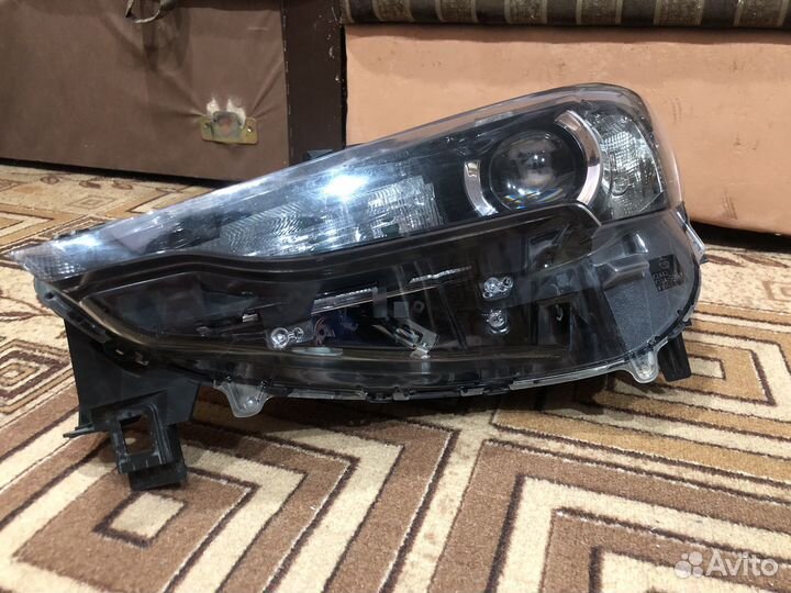Фара левая Mazda CX-5 (2017+)
