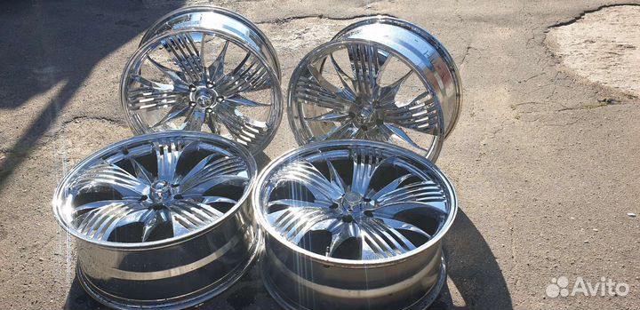 Диски хром США 22R + Резина