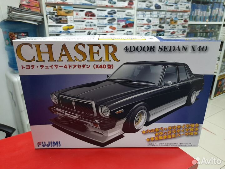 FU03875 Toyota Chaser 4 Door Sedan X40 1:24 Fujimi
