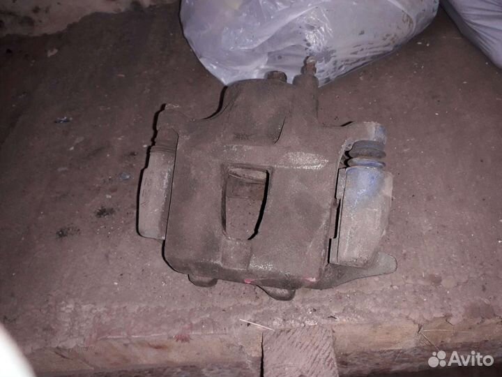 Суппорт toyota vista ardeo