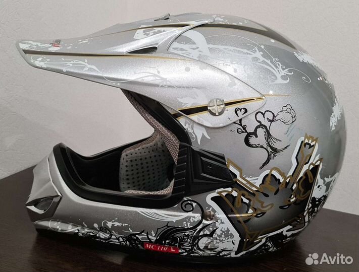 Мотошлем кроссовый