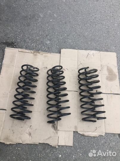 Пружины задние бмв 5 е39 BMW 5 E39