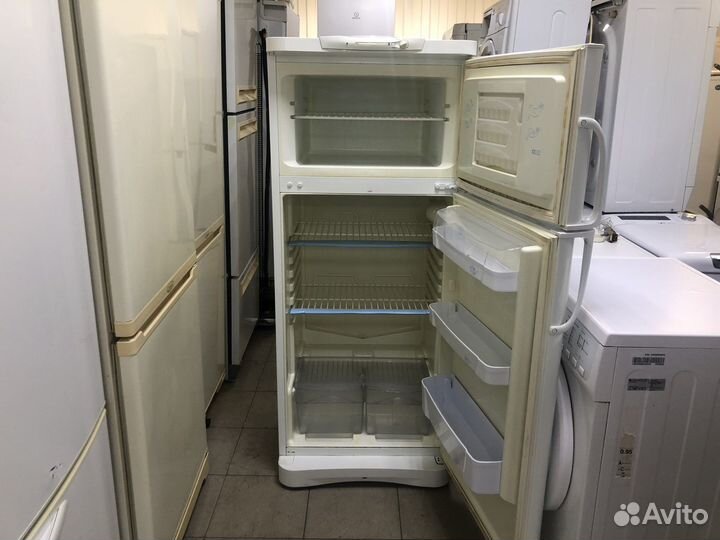 Холодильник бу indesit.Гарантия,доставка,скупка